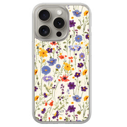 Leuke Telefoonhoesjes iPhone 15 Pro Max hybride hoesje - Wildflowers