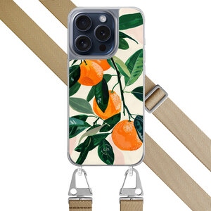 Leuke Telefoonhoesjes iPhone 15 Pro hoesje met beige koord - Oranges