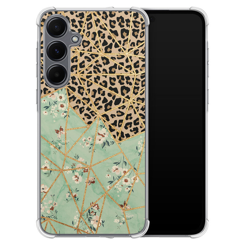 Leuke Telefoonhoesjes Samsung Galaxy A35 shockproof case - Luipaard flower print