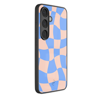 Leuke Telefoonhoesjes Samsung Galaxy S26 hoesje glas - Wavy checkboard