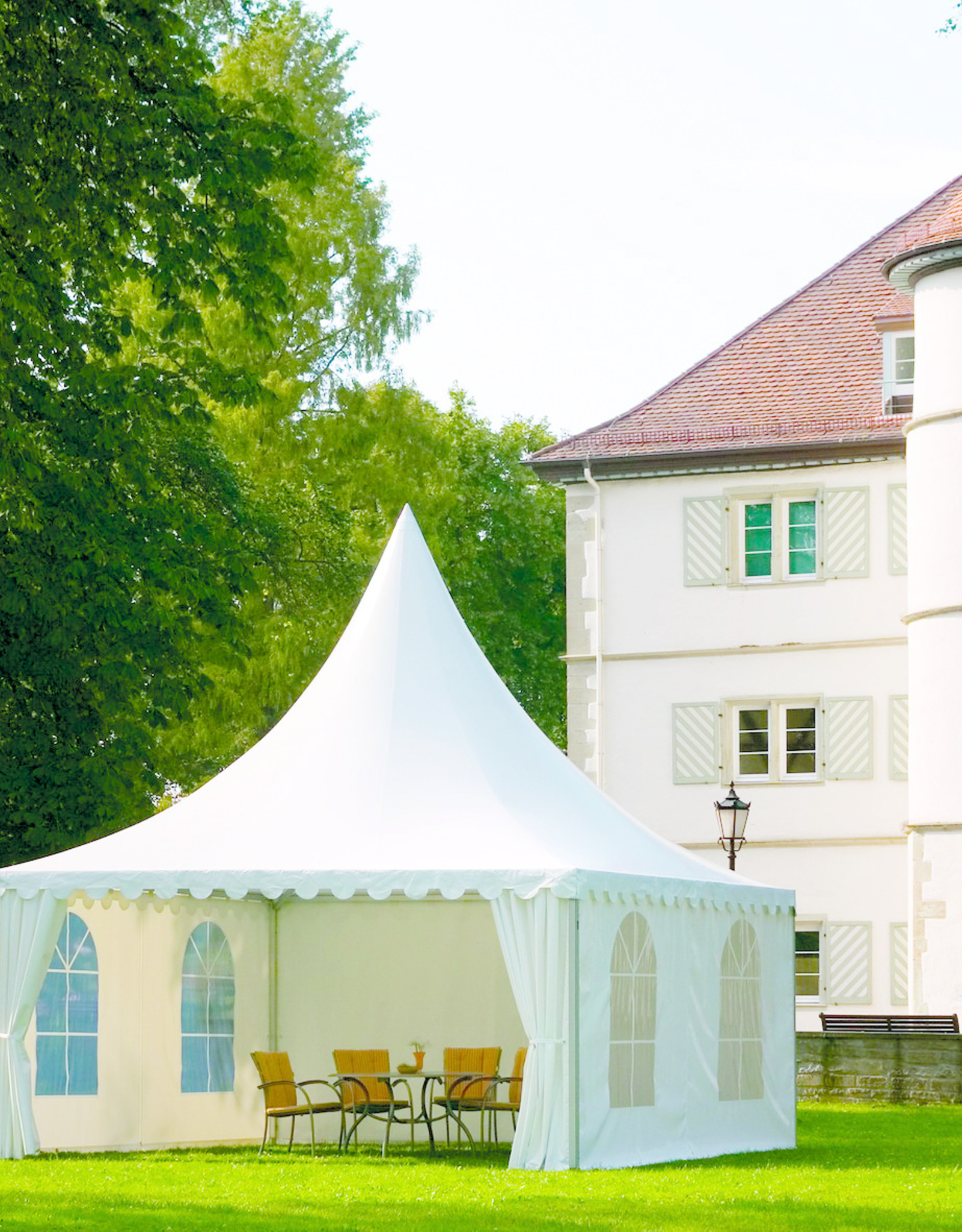 LDB Garden Cottage 4x4