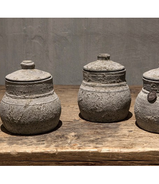 # Nepal Pottery | Asha - per stuk - 13 x 13 x 16 cm