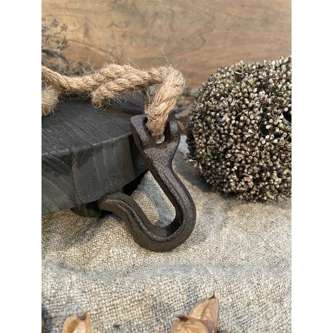 Hook iron 2x6x9.3cm Dark brown