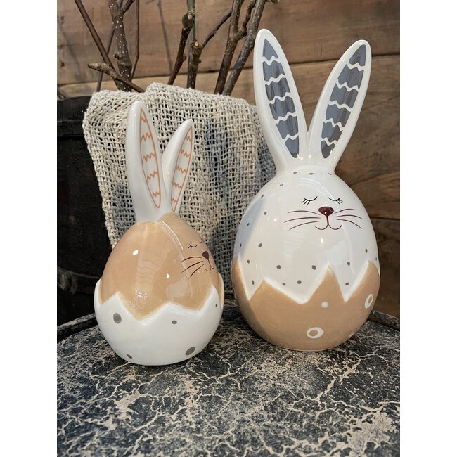# Setje van 2 hazen in een ei - 19.7 x 10.3 x 10.3