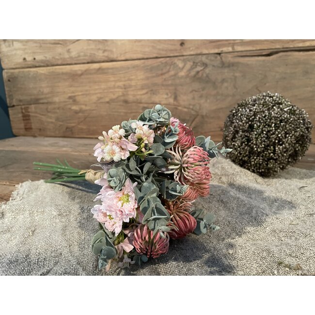 # WILD DAISIES BOUQUET H 34 CM PINK