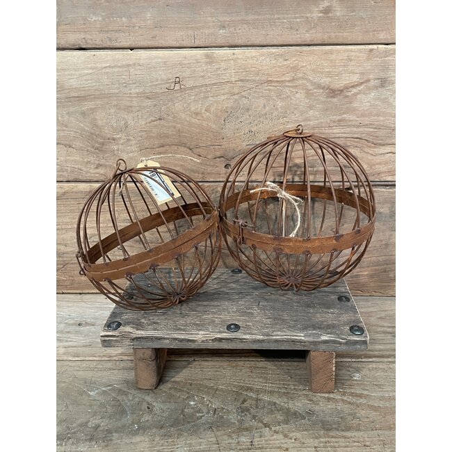 # Metalen bal roest - 20 x 20 cm