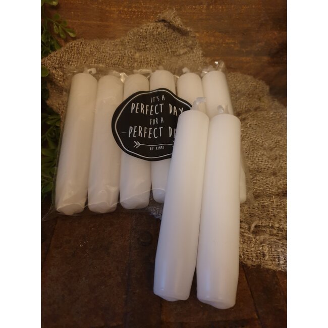 # Wit  - Pakje met 6 kaarsjes van 2,1 x 12 cm