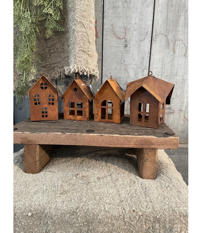 ## 121885 - roesthuisje 12 cm