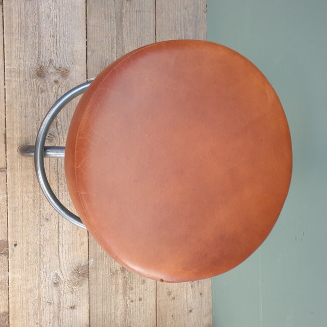 # i882 - kruk doa - 37 x 37 x 53,5 cm