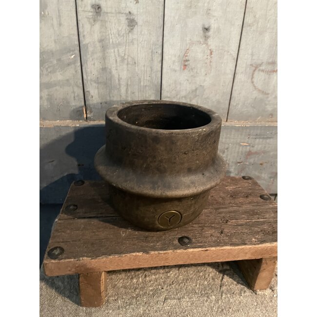 # Planter Line Majestic Brown M D.19 H.15