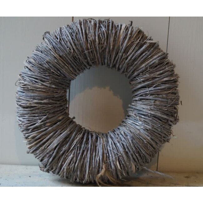W686 - Krans - 29 x 29 x 8 cm - (binnenring 11 x 11 x 8 cm)