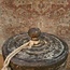 Houten pot met kwast - hoog - 14 x 14 x 23 cm - excl. deco