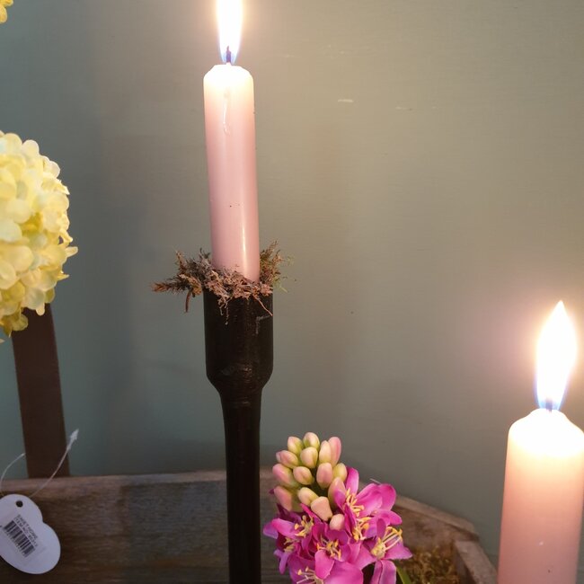 W246 - Kandelaar - smeedijzer - L - 8 x 8 x 26 cm - per stuk