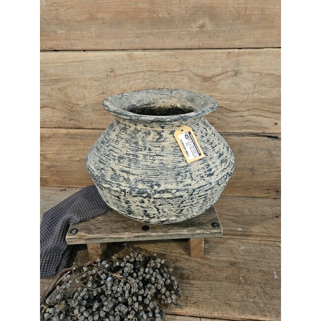 Mix - Rattan Claypot - ca. 40 x 40 x 70 cm - per stuk - ieder exemplaar is uniek