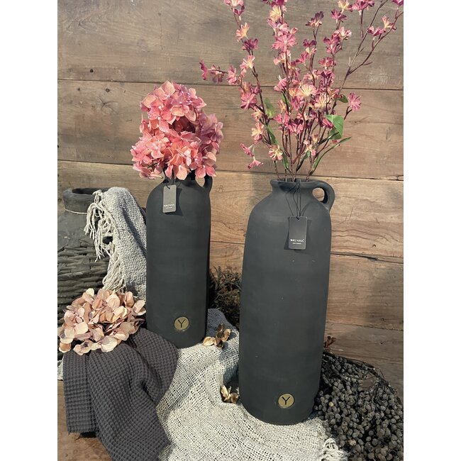 Afgeprijsde artikelen verzending eigen risico # Antraciet kruik met een oor 13 x 39 cm - Ancient Soil
