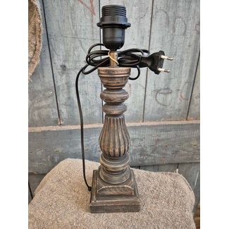 # Houten lampvoet (172) - 11 x 11 x 30 cm (39 cm incl fitting)