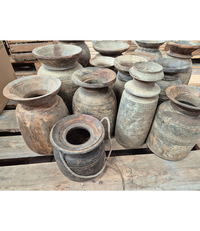 ### Mix - nepalese houten vaas - per stuk