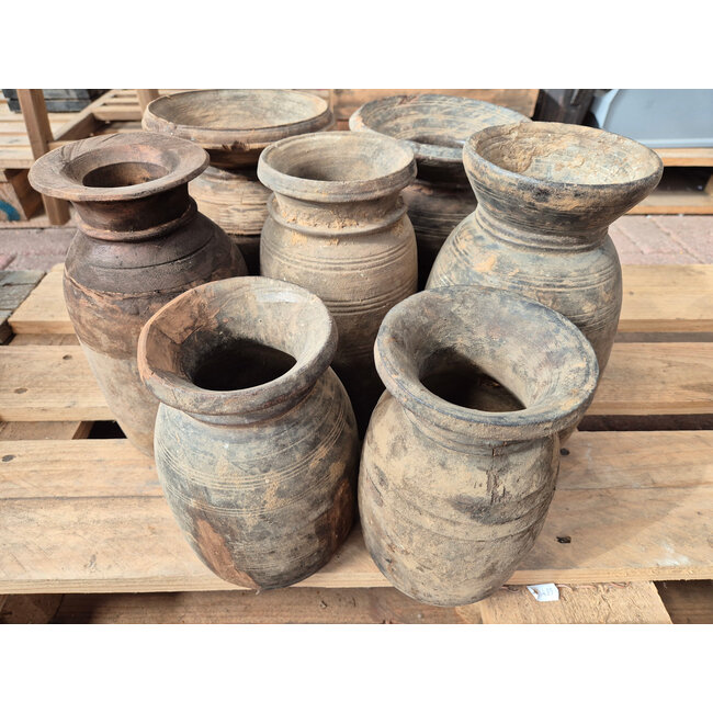 # Mix - nepalese houten vaas - per stuk