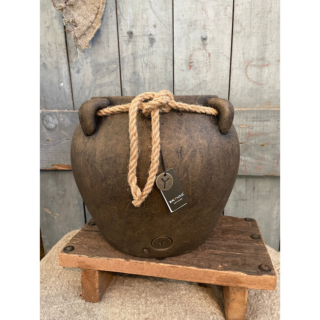 # Vase Grandeur With Rope Majestic Brown D.30 H.26