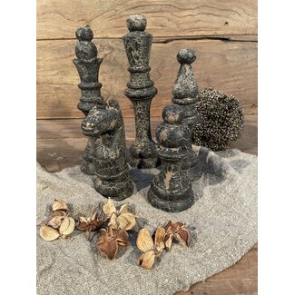 wordt niet verzonden - Set 5 schaakstukken | Grey finish - hoogte 15 tot 25 cm
