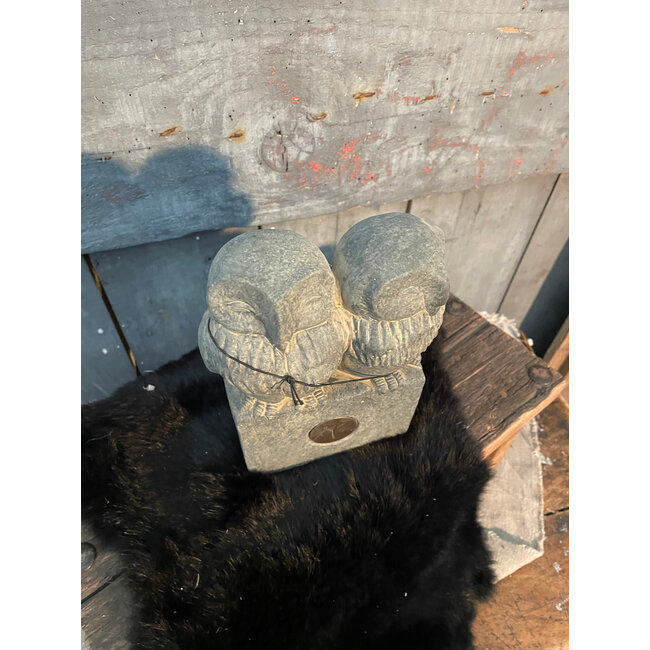 # Two Owls At A Statue Majestic Vintage D.14 H.18