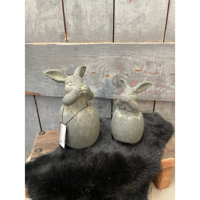 Rabbit In A Egg Majestic Vintage M D.9 H.16