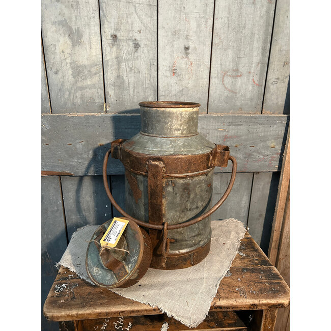 # Mix - Oude autenthieke melkbus - kleur en afmeting kunnen iets afwijken