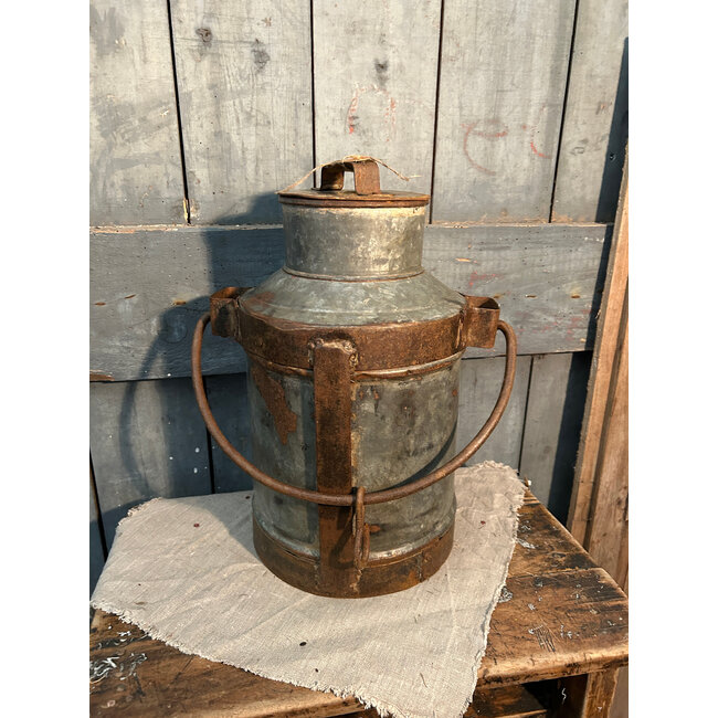 Mix - Oude autenthieke melkbus - kleur en afmeting kunnen iets afwijken