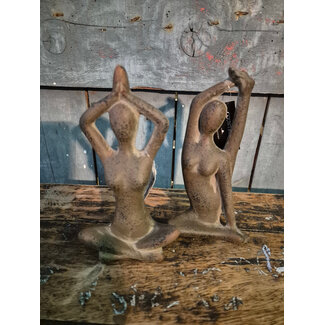 Countryfield # Beeldje - dame - ca.  20 cm hoog - per stuk