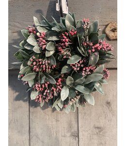 Countryfield # Kunstkrans Eucalyptus S ijsgroen met rode bes-L23B23H10CM