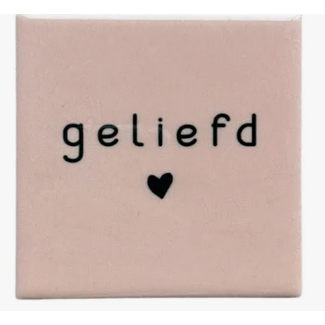 Tegeltje geliefd - 	10,5x10,5x0,5cm