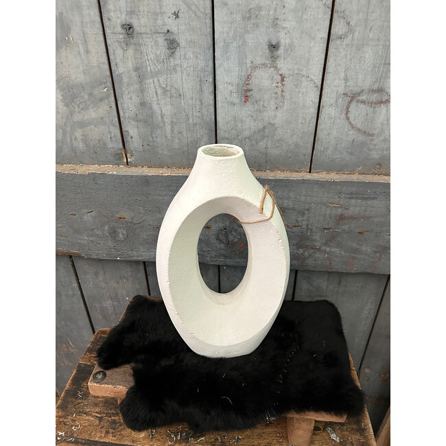 # Vaas donut wit - 18x5x30cm