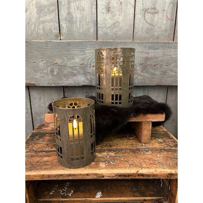 # windlicht rond olive 13x13x18,5 cm