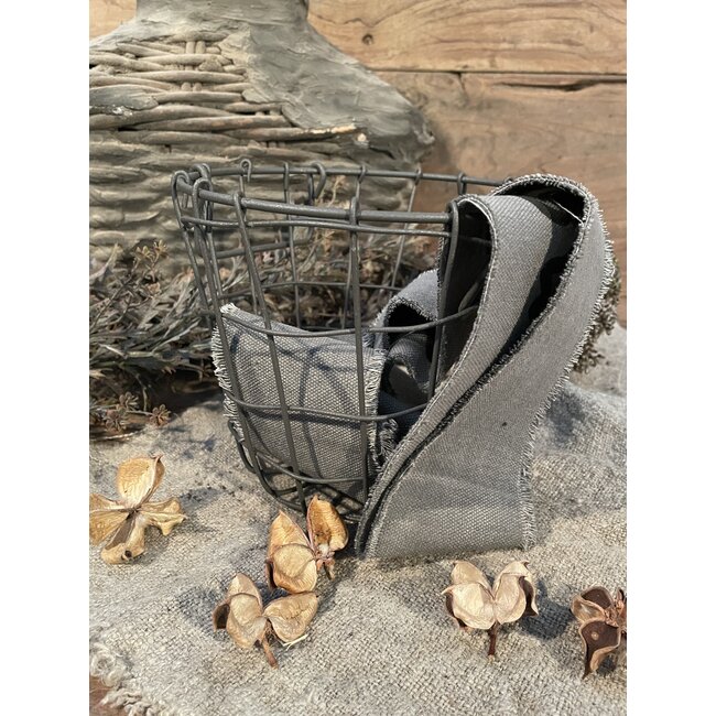 # Metalen mand "Abel" S  pot 15 dia18x15cm (zonder inhoud)