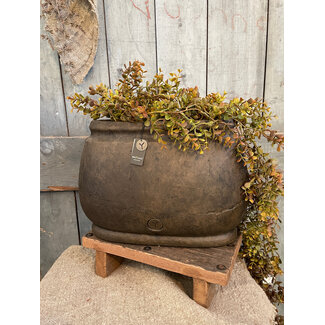 # Planter Oval Luxury Majestic Brown M 40X20X29