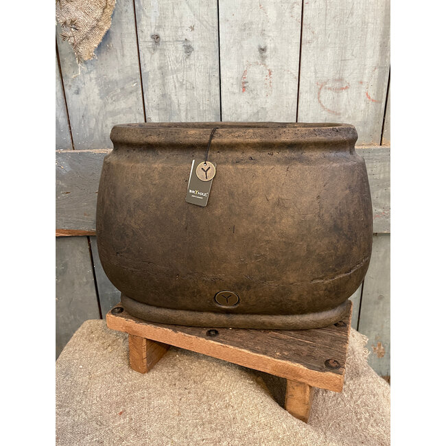 # Planter Oval Luxury Majestic Brown M 40X20X29