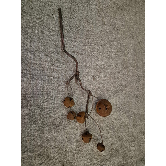 # Tak met roestige bellen - kerstbeltak - S - ca. 30 cm
