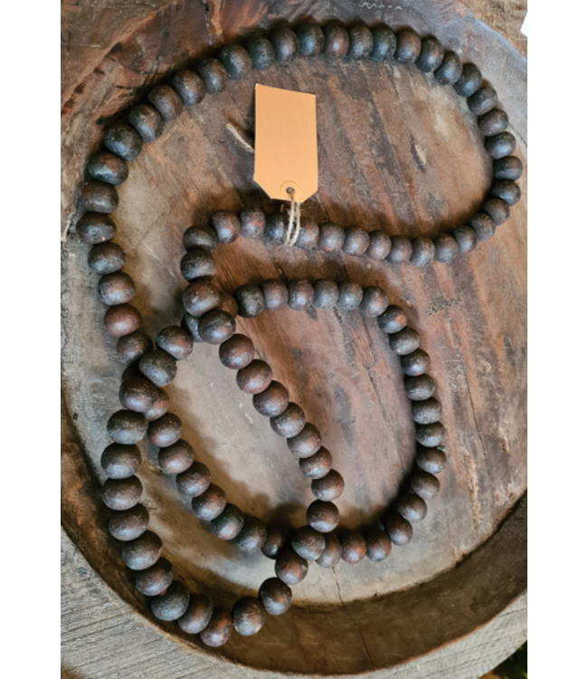 # Houten kralenketting - bruin L
