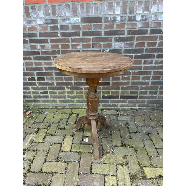 # donkere houten wijntafel M 55 x 55 x 78