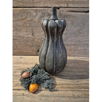 # mix - fles pompoen hout - ca. 12 x 12 x 24 cm - donker