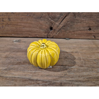 # Aardewerk pompoen 6cm mosterd