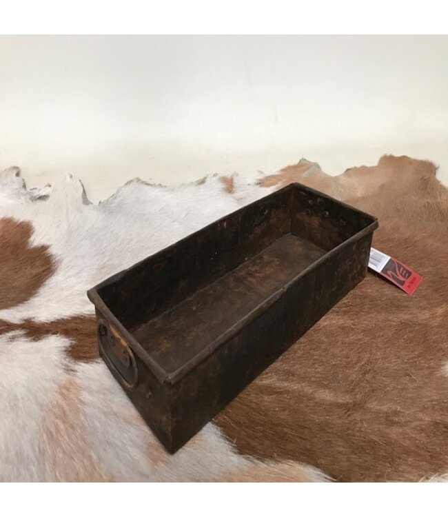 iron tray 30x13x6cm