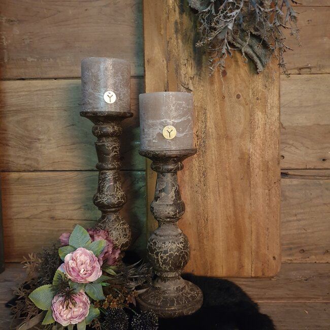 wordt niet verzonden - Kandelaar hout (per stuk) - S - grey finish - 14 x 14 x 25 cm - excl. kaars