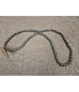 @ Houten kralenketting - grijs - S
