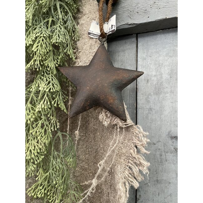 # ster roest aan touw - 12 cm