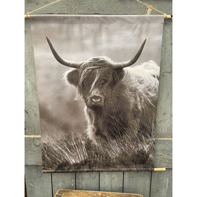 Wanddoek van fluweelzachte (velvet) stof - 63 x 82 cm - stok 70 cm - hooglander vergrijsd