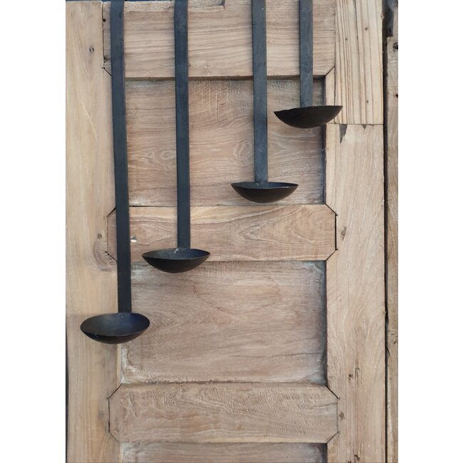 # Metalen hanglepel - lepel - 8 x 8 x 27 cm