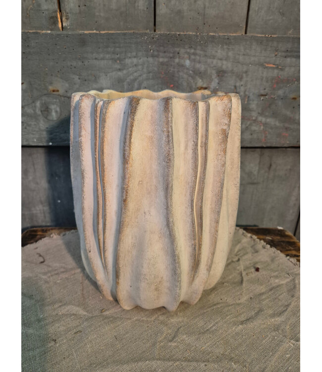 Countryfield # Vaas/bloempot aardewerk - 18 x 25 cm