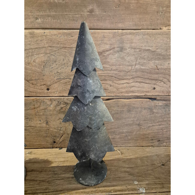 Countryfield # Ornament boom Lyle S bruin