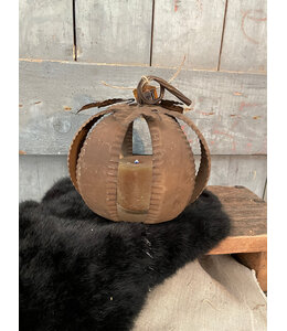 Countryfield ## Pompoen metaal - voor waxine/kaars - ca. 20 x 20 x 20 cm
